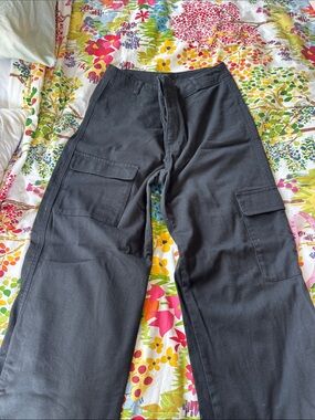 Quince Black Cargo Pants with Flap Pockets